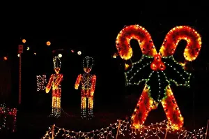 USA, Massachusetts, Hyannis. Outdoor Christmas display at the Cape Codder Resort