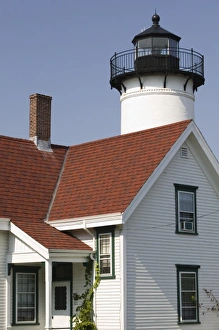 Images Dated 17th September 2006: USA, MASSACHUSETTS, Marthas Vineyard: West Chop, West Chop Lighthouse
