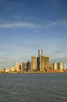 Sky Scraper Prints: USA, Michigan, Detroit: City Skyline & Renaissance Center and General Motors World