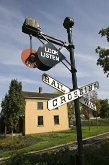 Images Dated 3rd October 2006: USA, Michigan, Detroit: The Henry Ford Museum / Greenfield Village, Railway Crossing