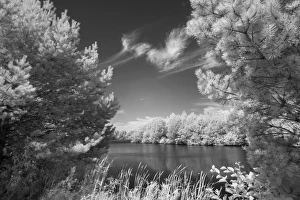 Images Dated 23rd September 2016: USA, Minnesota, Duluth, Pond