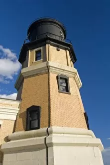 USA, Minnesota. Split Rock Lighthouse overlooking Lake Superior