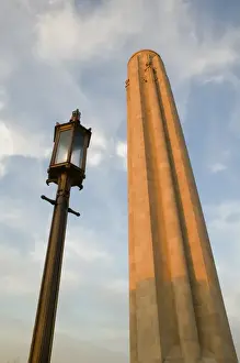 Kansas City Prints: USA, Missouri, Kansas City, Liberty Memorial (WW1 monument) Dawn