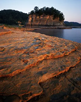 USA, Missouri, Perry County, Mississippi River, Eroded limestone and Tower Rock