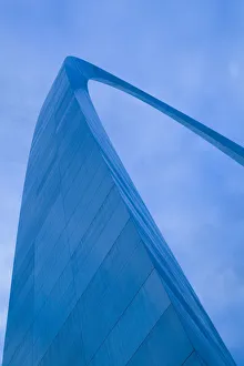 Images Dated 24th October 2005: USA, Missouri, St. Louis: Gateway Arch