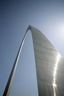 Images Dated 18th May 2007: USA, Missouri, St. Louis. The Gateway Arch, part of the Jefferson National Expansion Memorial