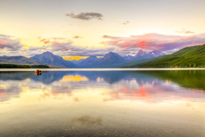 Images Dated 25th July 2014: USA, Montana, Glacier National Park. Lake MacDonald landscape