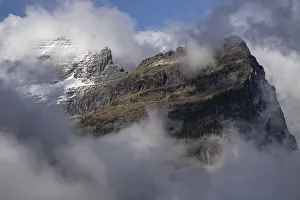 Images Dated 16th January 2022: USA, Montana, Glacier National Park. Clearing rainstorm on mountain