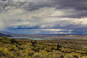 Images Dated 25th September 2013: USA, Montana. Landscape of Flaming Gorge National Recreation Area