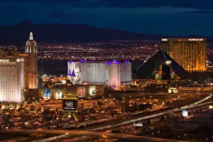 USA-Nevada-Las Vegas: Evening View of The Strip (Las Vegas Boulevard) Looking SE