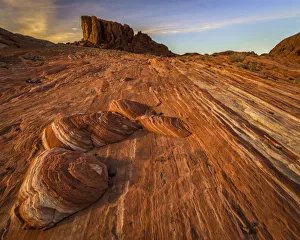 Images Dated 3rd February 2019: USA, Nevada, Overton, Valley of Fire State Park. Multi-colored rock formation. Credit as