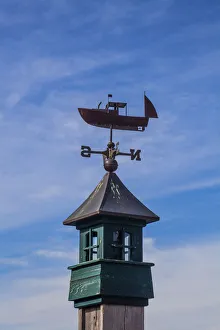 Images Dated 20th April 2021: USA, New England, Maine, Mt. Desert Island weather vane topped with a fishing boat
