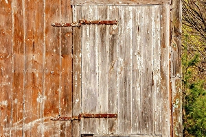 Vermont Prints: USA, New Hampshire, Troy. Old barn door with rusted strap hinge