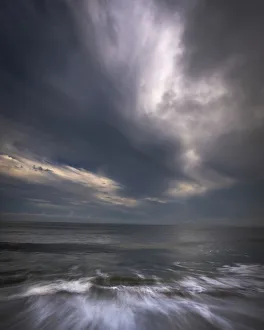 Images Dated 26th May 2021: USA, New Jersey, Cape May National Seashore. Sunrise on ocean beach