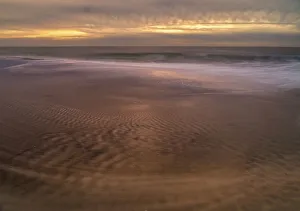 Images Dated 7th June 2021: USA, New Jersey, Cape May National Seashore. Sunrise on shore