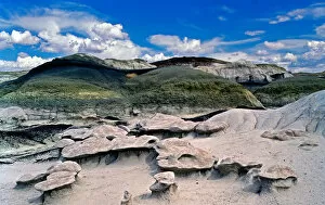 Images Dated 7th March 2007: USA, New Mexico, Bisti Badlands. Also known as Bisti Wilderness Area, situated in