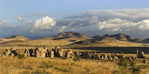 Images Dated 16th November 2014: USA, New Mexico, City of Rocks State Park. Landscape of boulders and mountains. Credit as