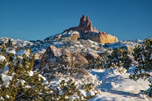 Images Dated 10th May 2024: USA, New Mexico, Gallup, Red Rock Park