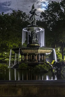 Images Dated 22nd February 2022: USA, New York. Central Park