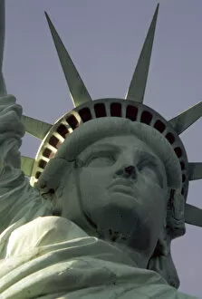 Images Dated 14th April 2005: USA, New York, Ellis Island. Statue of Liberty