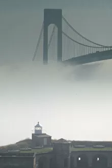 USA-New York-New York City-Staten Island: Verrazano-Narrows Bridge in Morning Fog