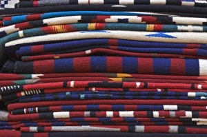 Images Dated 16th February 2009: USA, NM, Gallup, Handmade Navajo Rugs for Sale