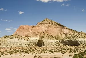 USA, NM, Red Rock State Park. Pyramid Rock highest elevation in Red Rock area. Excellent hiking
