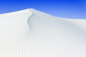 Images Dated 8th February 2009: USA, NM, White Sands NM, Sand Dune