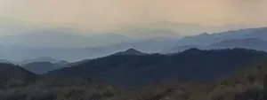 Images Dated 5th May 2015: USA, North Carolina. Blue Ridge Parkway panoramic in spring