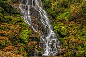Images Dated 14th October 2013: USA, North Carolina, Brevard. Waterfall in Dupont State Forest
