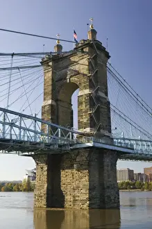 USA-Ohio-Cincinnati: Roebling Suspension Bridge (b. 1876) over the Ohio River /