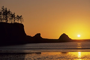 Astoria Prints: USA, Oregon, Astoria, Sunset, Sunset Beach State Park