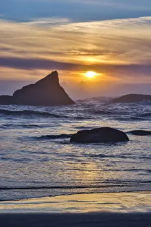 Rough Prints: Usa, Oregon, Bandon. Bandon Beach, Sunset at the Beach