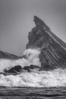 USA, Oregon, Bandon. Storm waves on coast