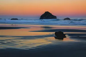 Sea Stack Prints: USA, Oregon, Bandon. Sunset on Face Rock sea stack