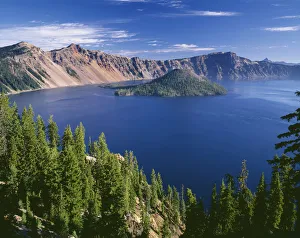 USA, Oregon, Crater Lake National Park. Crater Lake and Wizard Island with distant Hillman Peak