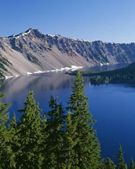 Images Dated 5th July 2017: USA, Oregon, Crater Lake National Park. West rim of Crater Lake with Hillman Peak