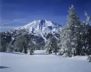 Frozen Prints: USA, Oregon, Mt Bachelor. The view from Bachelor Butte to Mt Bachelor, Cascades Range