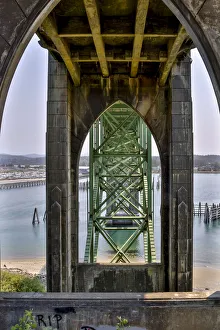 Iron Prints: Usa, Oregon, Newport. Yaquina Bay Bridge