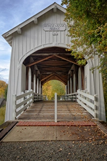 Images Dated 29th October 2012: USA, Oregon, Pedee, Minnie Ritner Ruiter Wayside, Ritner Creek Bridge, covered bridge