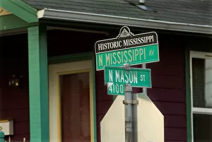 USA, Oregon, Portland, Corner of Mississippi and Mason, in the historic Mississippi