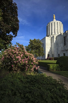 Rick A Brown Prints: USA, Oregon, Salem, Oregon State Capitol