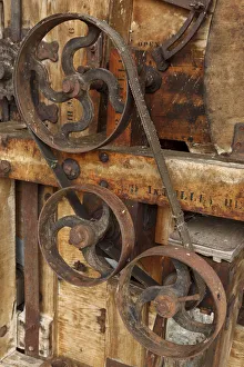 Images Dated 26th February 2011: USA, Oregon, Thompsons Mills State Heritage Site, machinery, belt and pulley
