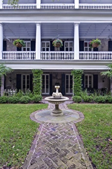 USA, SC, Charleston, Historic District, Antebellum House and Garden