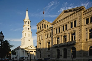 Images Dated 21st June 2009: USA, South Carolina, Charleston, Old US Post Office Building and St. Michaels Anglican