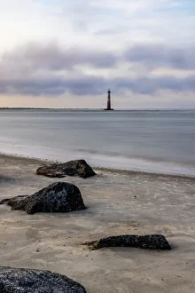 Images Dated 2nd December 2022: USA, South Carolina, Charleston. Folly Beach and Morris Island Lighthouse