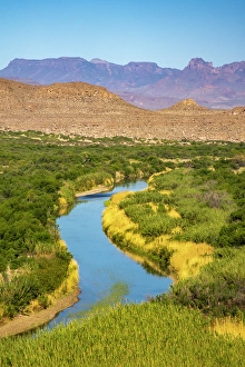 Images Dated 22nd June 2024: USA, Texas, Big Bend National Park. Chisos Mountains and Rio Grande River