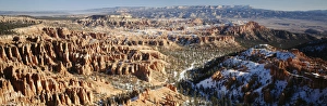 Images Dated 19th February 2013: USA, Utah, Bryce Canyon National Park, Vview of Inspiration Point and Bryce Amphitheater