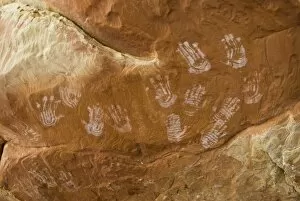 USA, Utah, Canyonlands NP. Ancient pictographs of hands. Needles District Peekaboo Trail