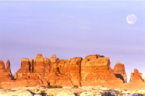 USA, Utah, Canyonlands NP, Full Moon Over The Needles